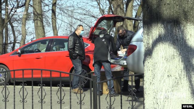 Мутный приятель Емца разжился дефицитными тестами на коронавирус 1 1 6