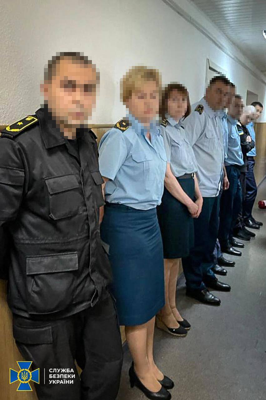 На Киевской таможне задержана "группа товарищей" 1 131379011 3029031310660187 1579516319326742267 n