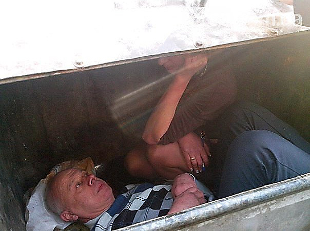 Двух судей забросили в мусорный контейнер на Тернопольщине (ФОТО) 1 188e8