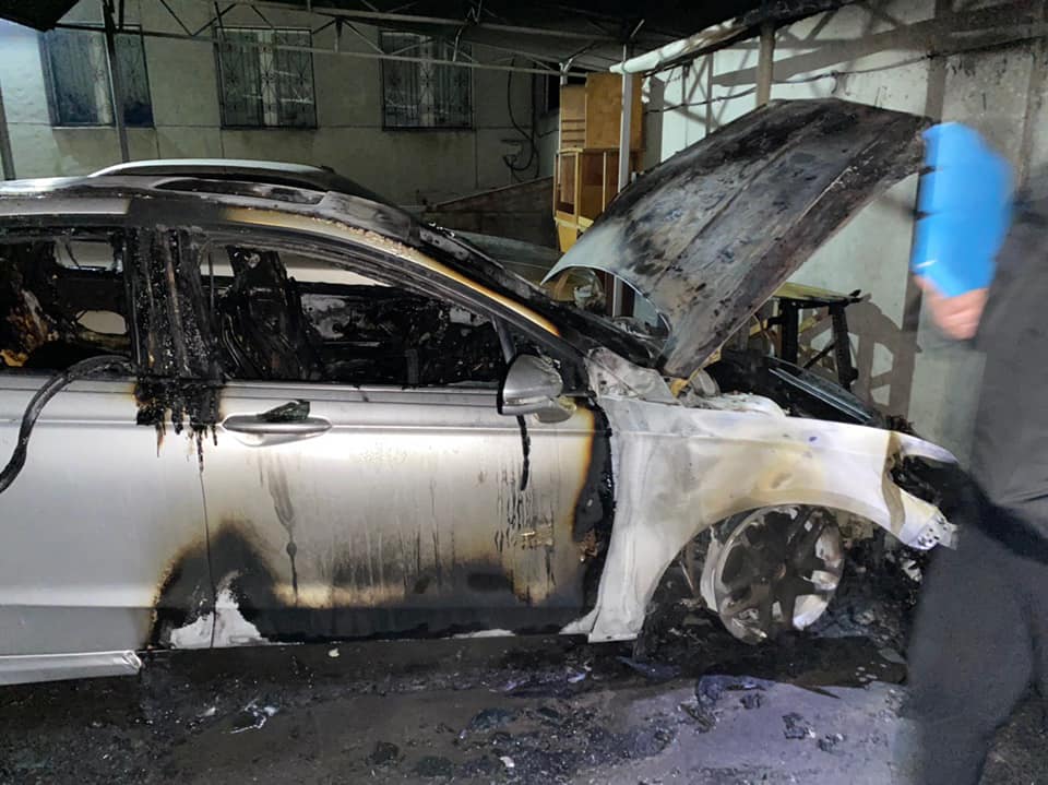 В Полтаве сожгли машину главы райсовета 1 87795713 2525692587705690 36837462051389440 n