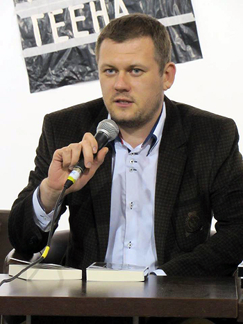 Если будет продолжаться усиление олигархических кланов, Украина может умереть - Казанский 2 den1