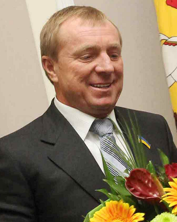 Який зв’язок між Укртрансгазом, першим заступником голови Київської обласної ради Павловим та тарифами на газ? 3 ukrtranssgazz html m236fa316