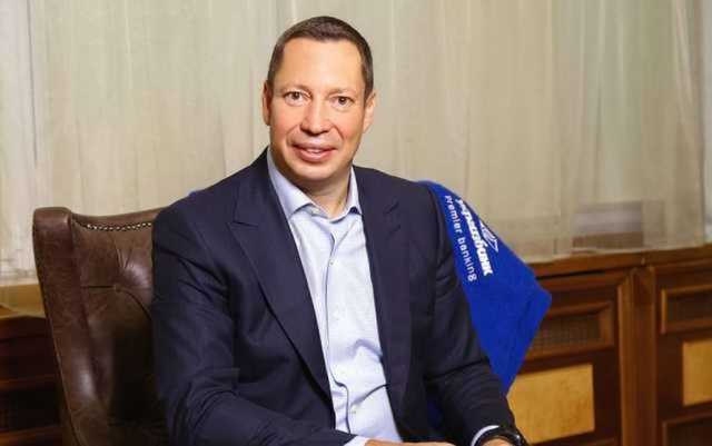 Відставка голови НБУ на тлі війни. Чому Зеленський міняє керівника Нацбанку?